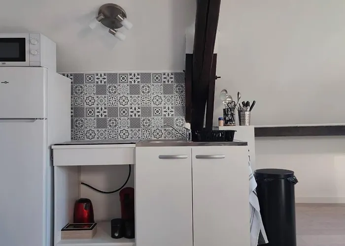 F2 : Entree Du Havre ル・アーヴル